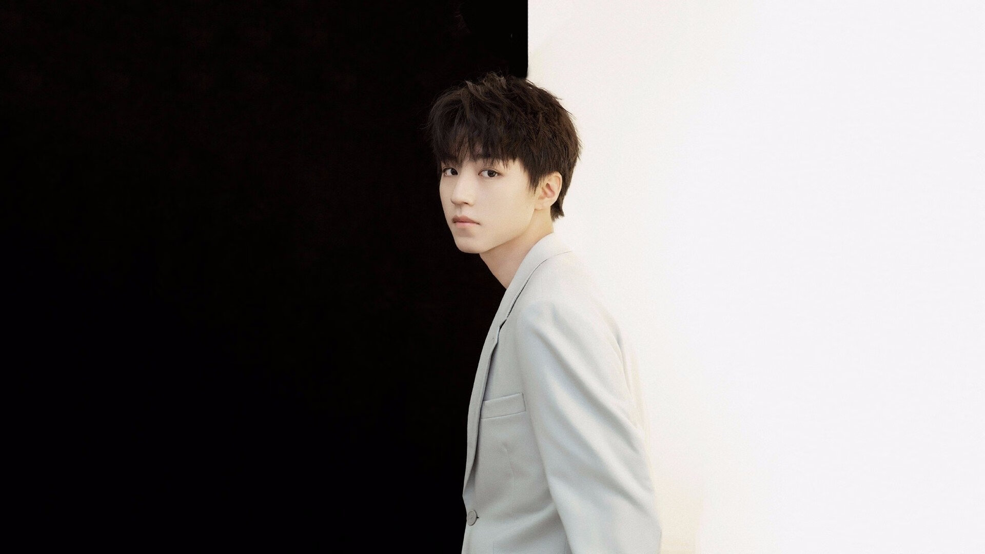 “西甲攻防转换:精彩纷呈,球迷欢呼不断”,西甲防守