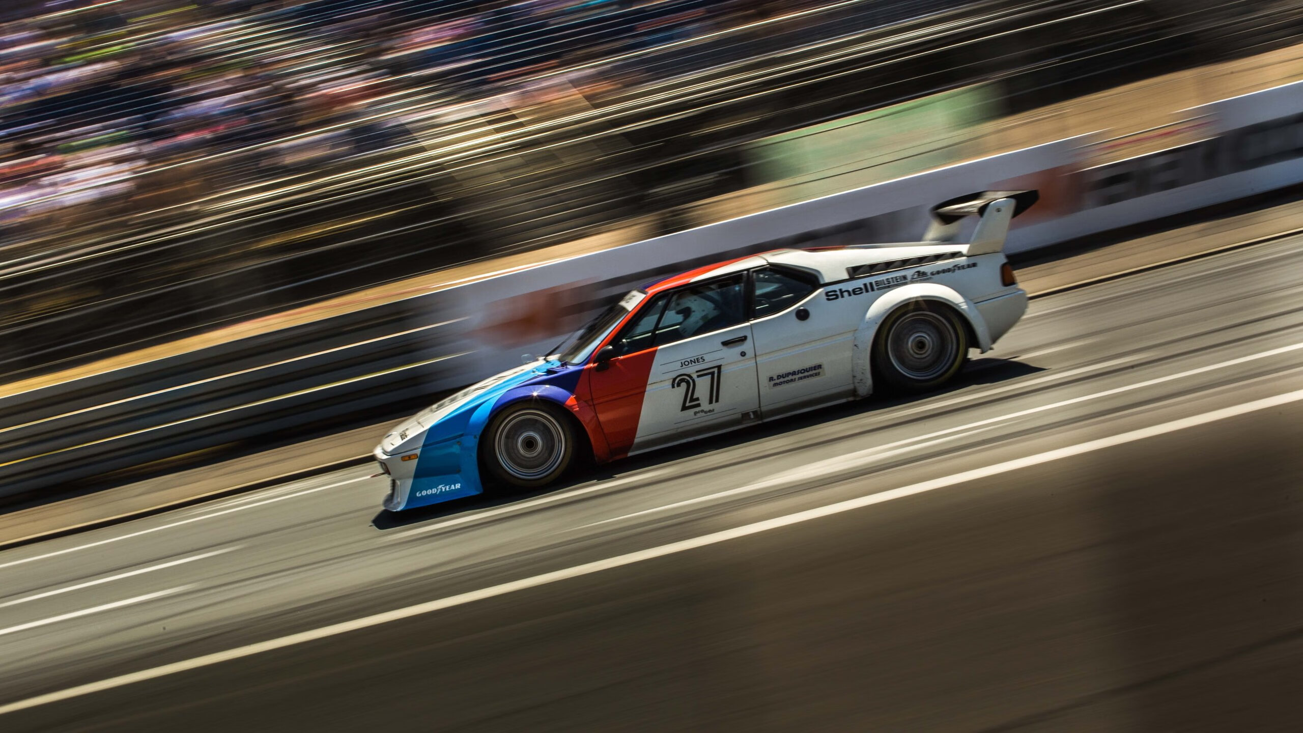 英超场面火爆,精彩逆转和神级扑救令人振奋,英超 激烈