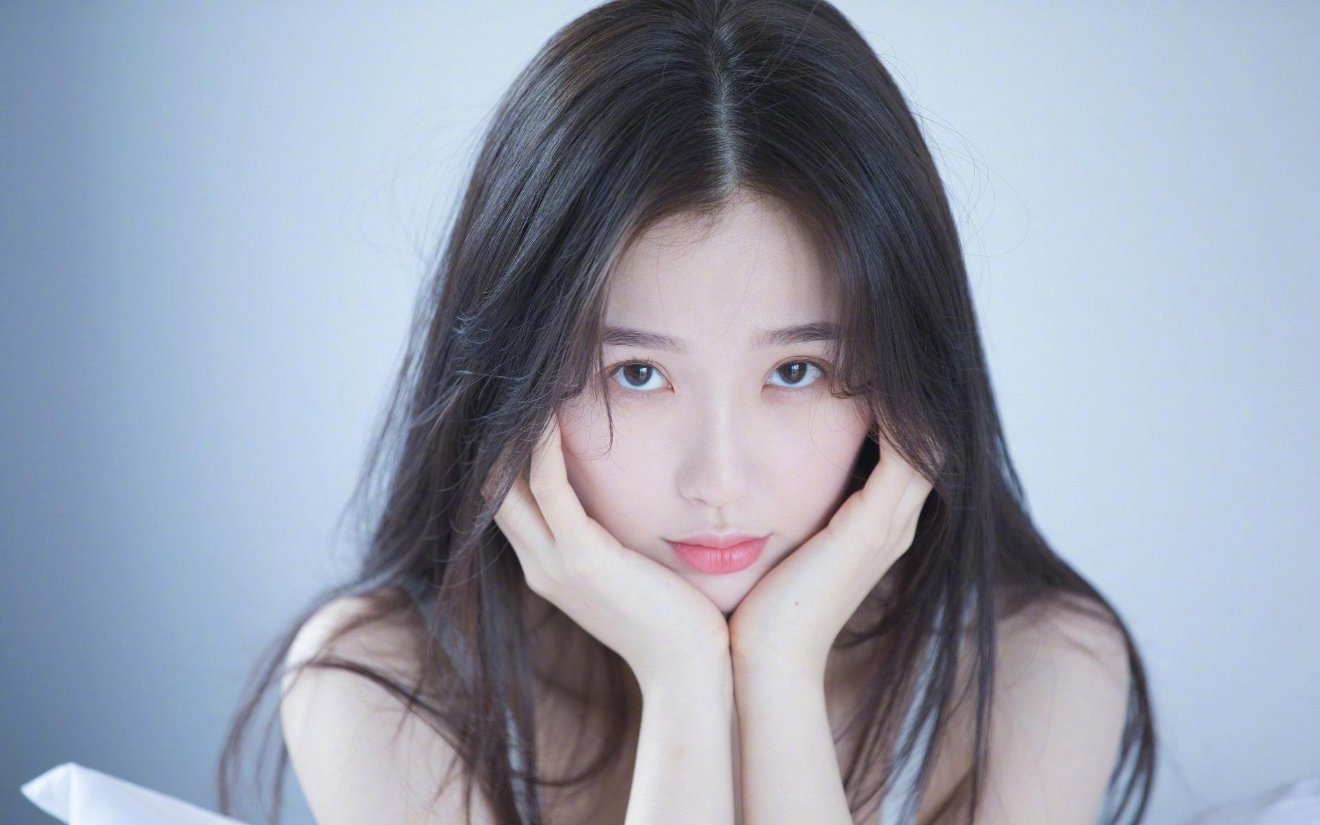 谷爱凌接受专访畅谈运动生活平衡，谷爱凌 宣传片