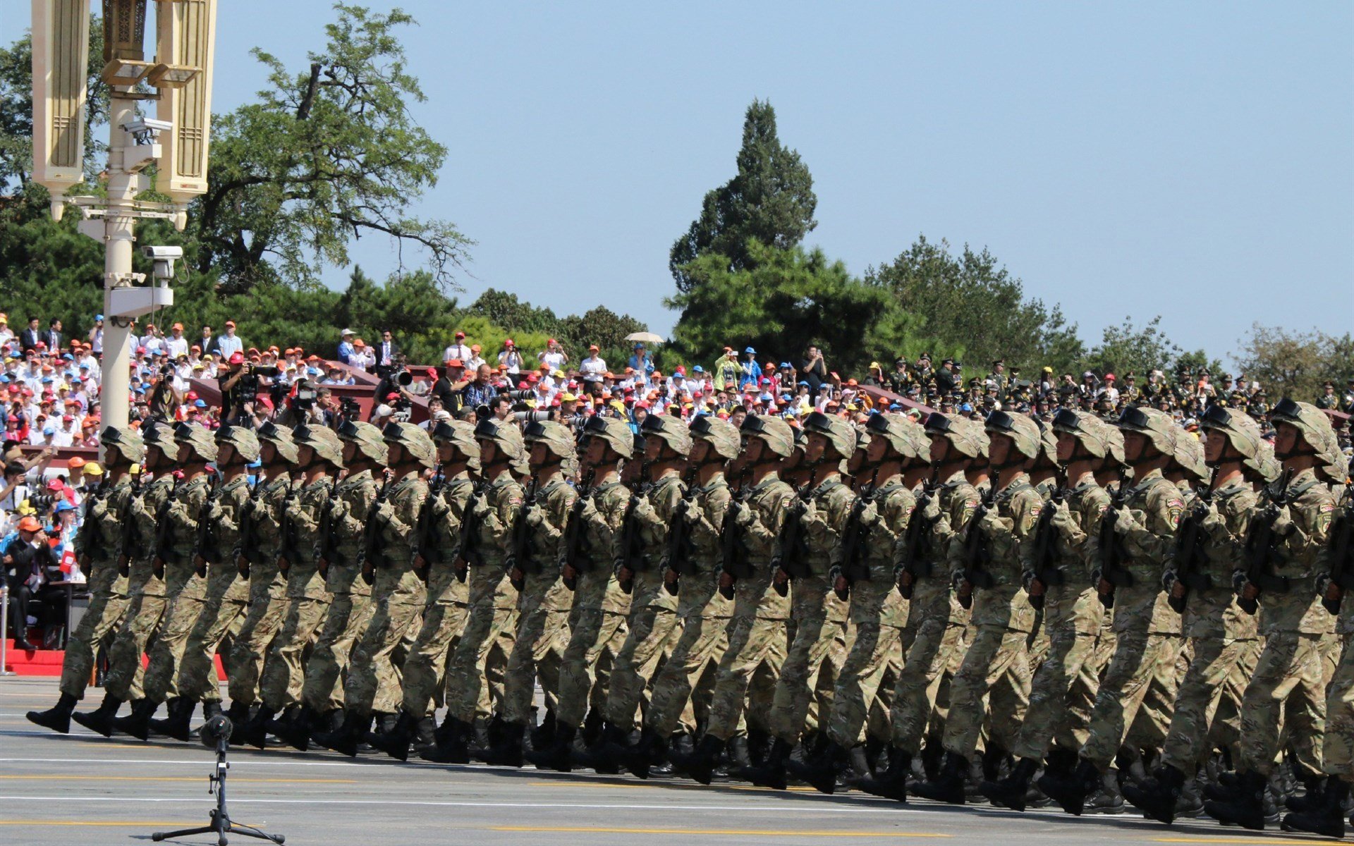 足球国家队新一期大名单公布，国家队足球最新排名