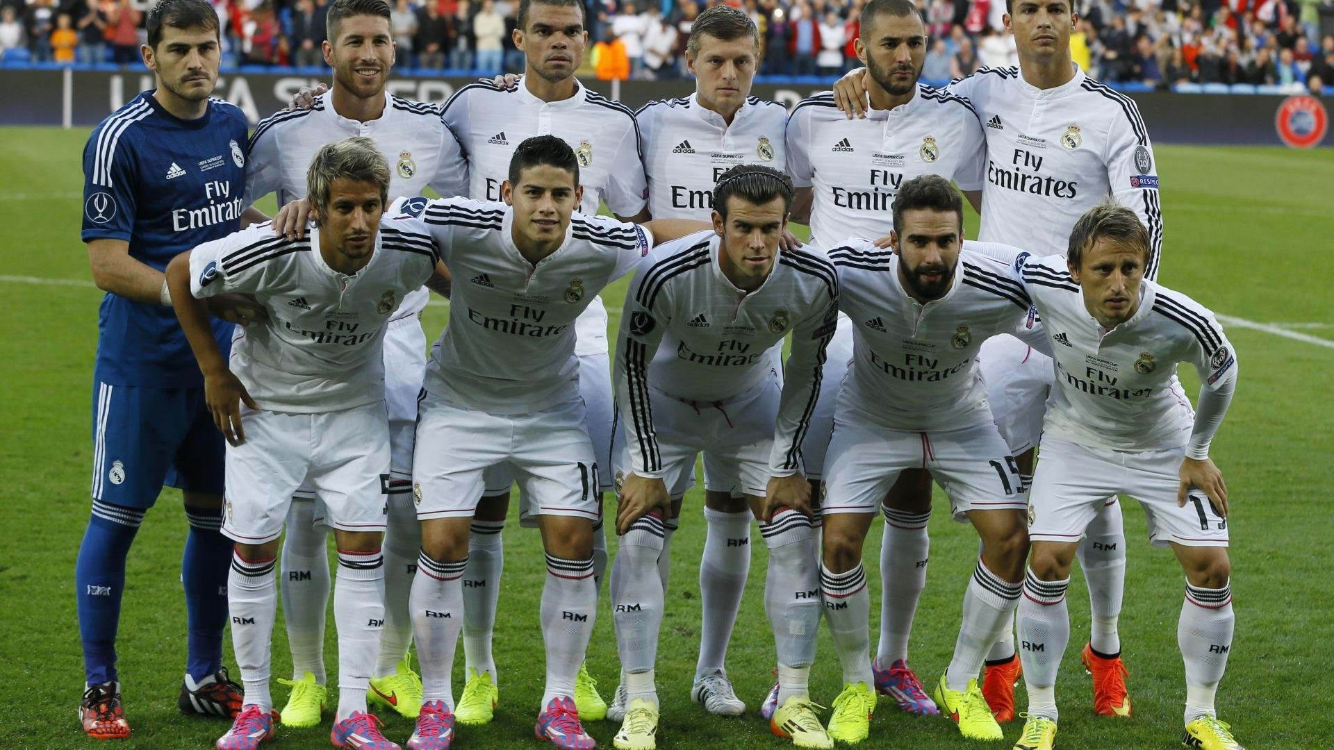 英超联赛直播评论多语言化对国际覆盖效果观察，英超评论员